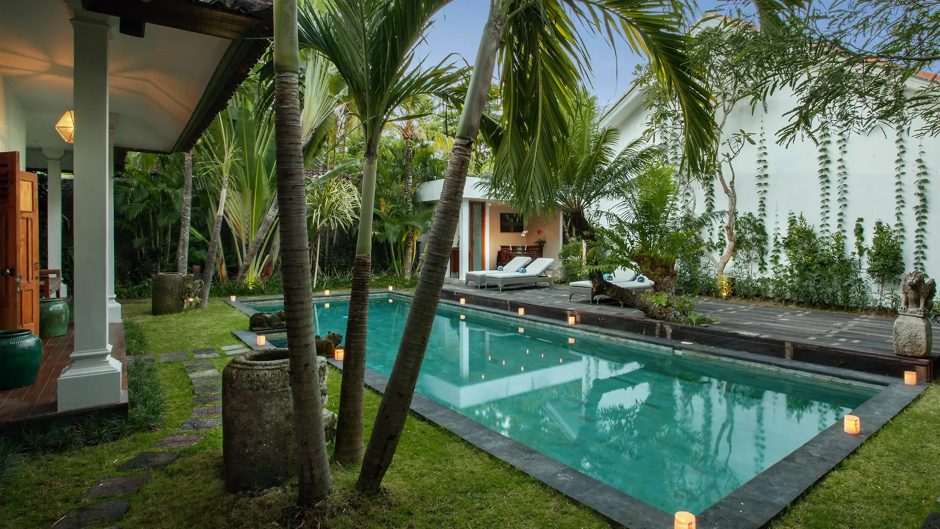 Affittacamere Room & Vespa 3 Seminyak